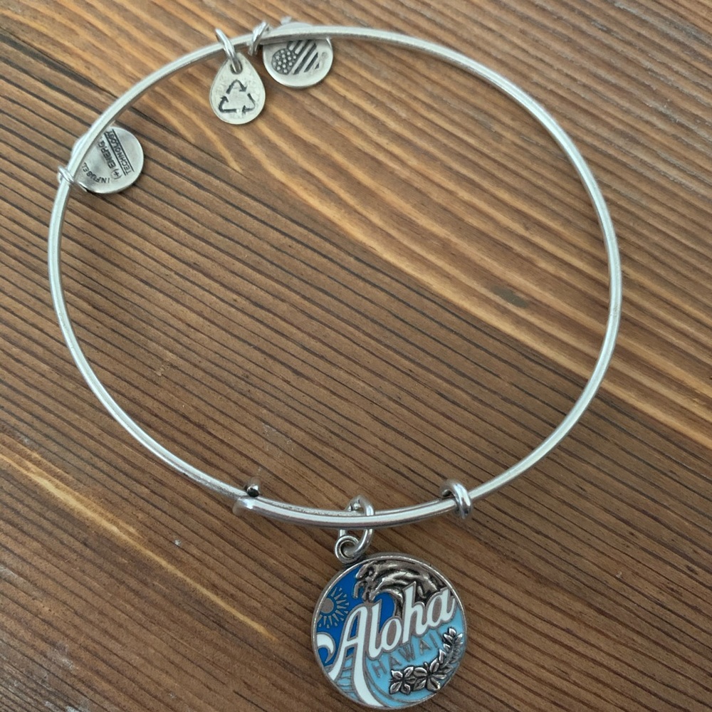 HAWAII EXCLUSIVE BRACELET